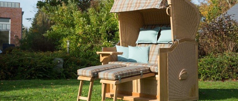 Strandkörbe Urlaubsfeeling im Garten mit HolzLand Schäfer